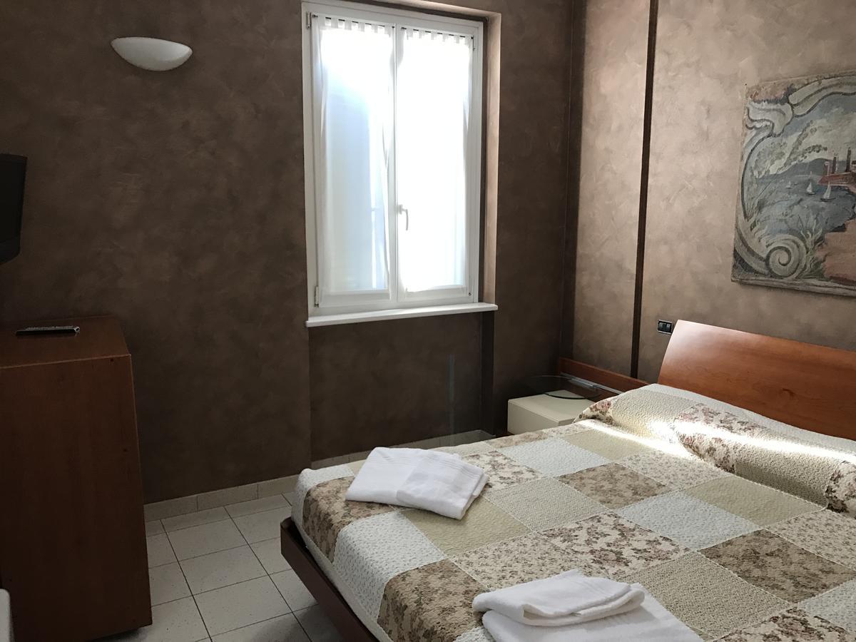 Albergo Giardinetto Scanzorosciate Bagian luar foto